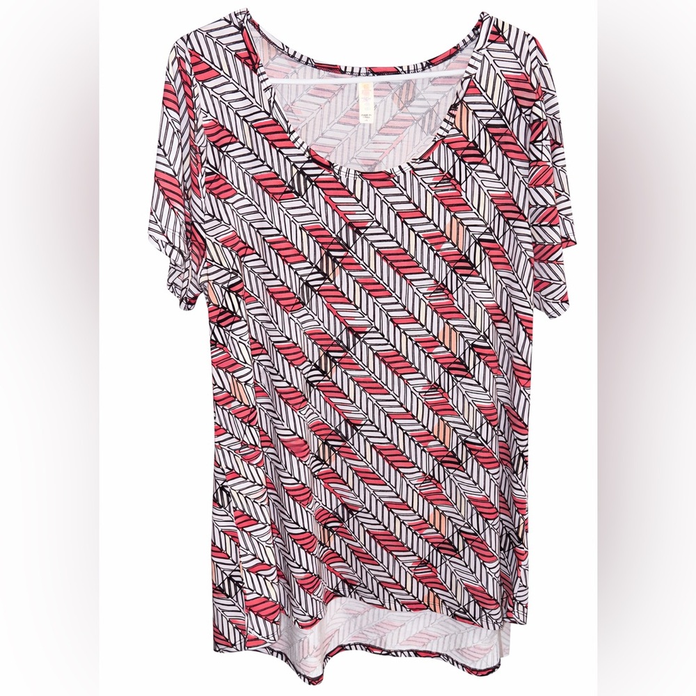LuLaRoe Women's Top with Pink and Black Chevron Pattern